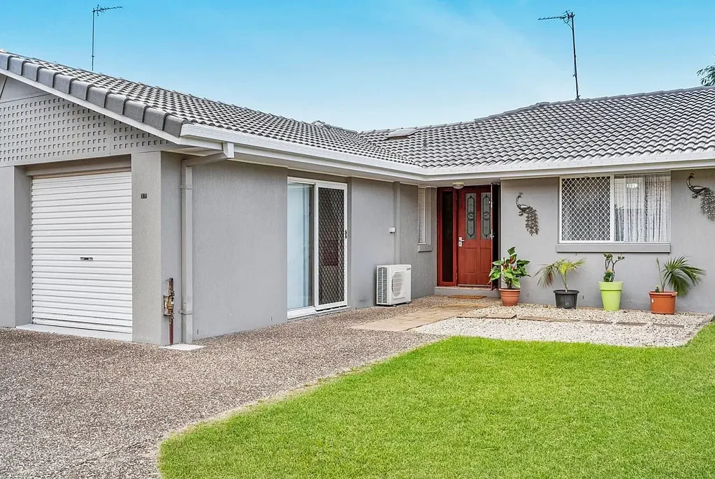 Boutique Townhouse Offering Comfort & Convenience
