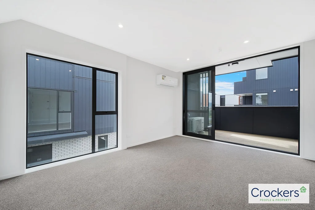 Modern Parkside Living in Central Te Atatū South – Brand-New Apartment