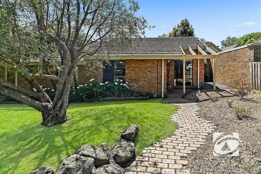 1/47-49 Peel Street, Berwick, VIC 3806