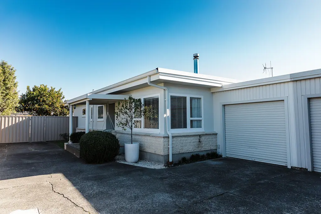 Onekawa 2 Bedroom Style - Charm - Location
