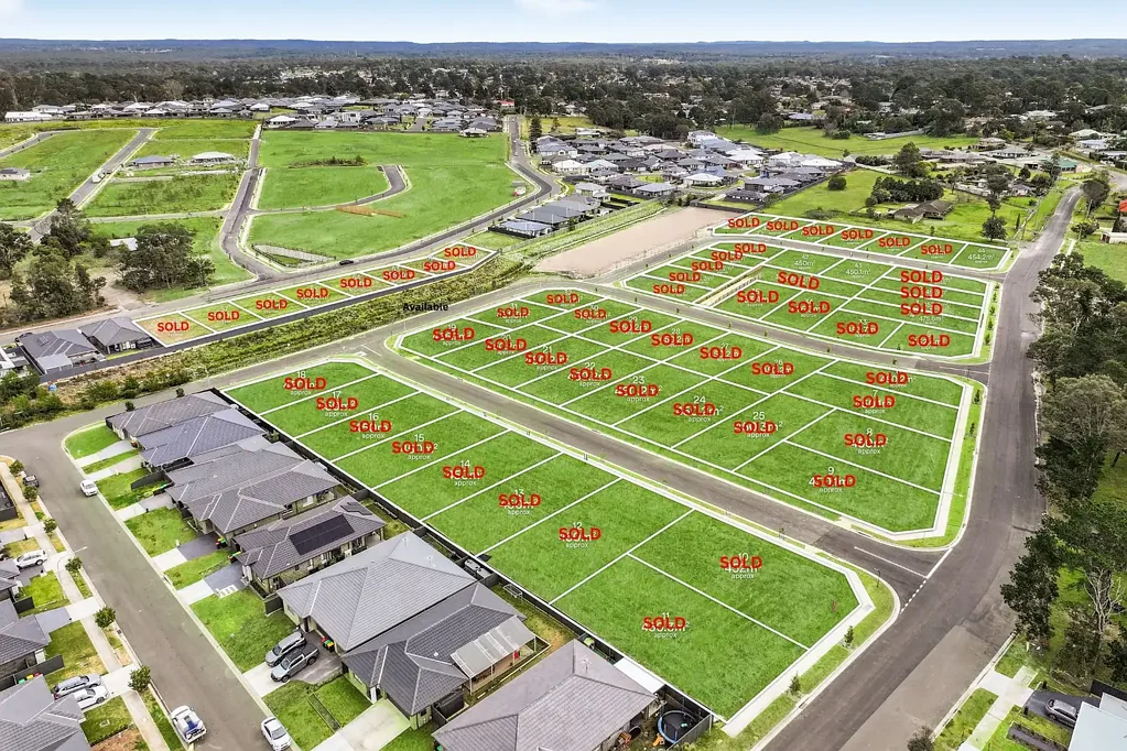 90-100 Myrtle Creek Avenue, Tahmoor, NSW 2573