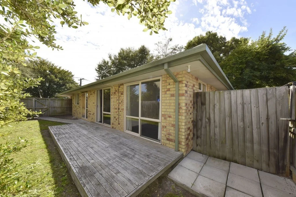 Shirley 3Zimmer Opportunity Knocks In Shirley