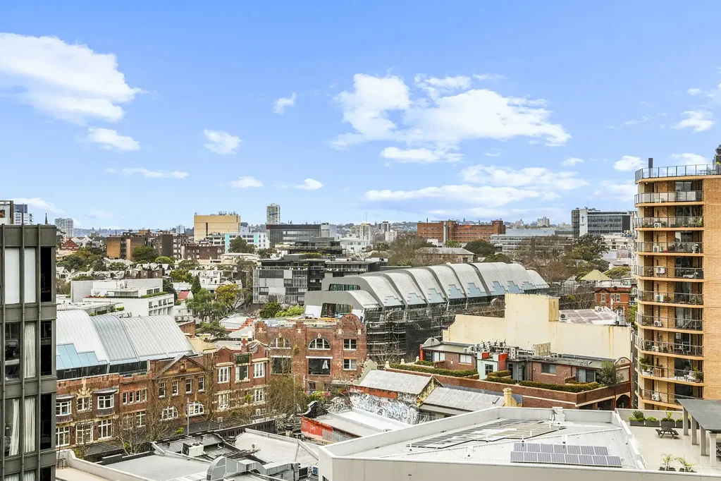 Surry Hills Owner Moving Overseas!