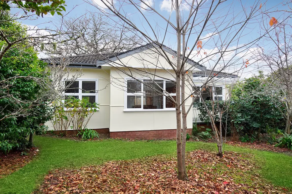 Katoomba 3कमरा Mid-Century Modern Charm in Prime South Katoomba
