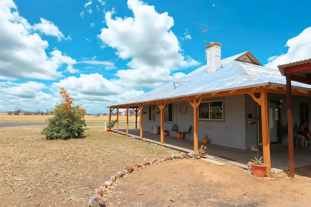 Bribbaree 3ห้องนอน Affordable Village Living, 3 Bedroom Home on a Prime Corner Block