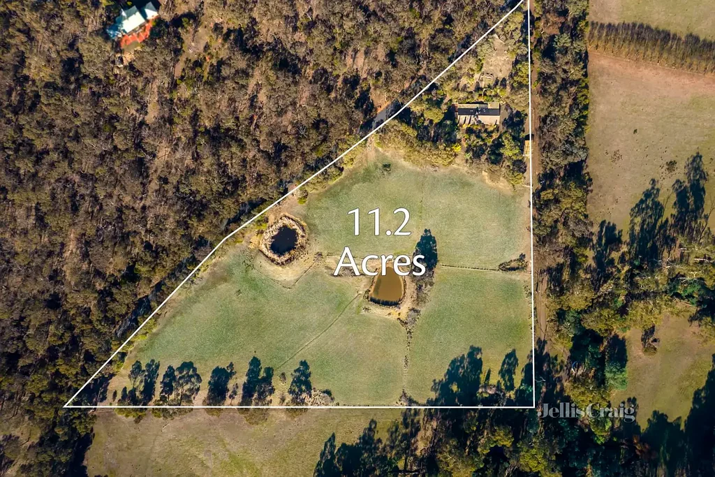 2 Eagles Nest Road, Arthurs Creek, VIC 3099