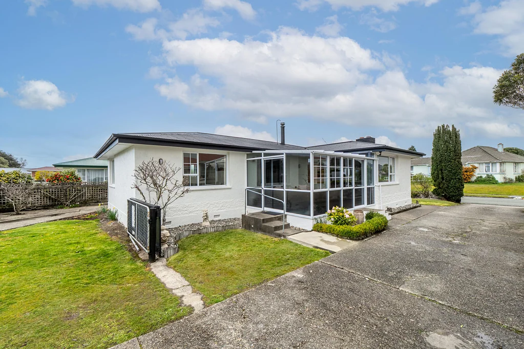 Glengarry 3 Bedroom The fresh face of Conway Crescent