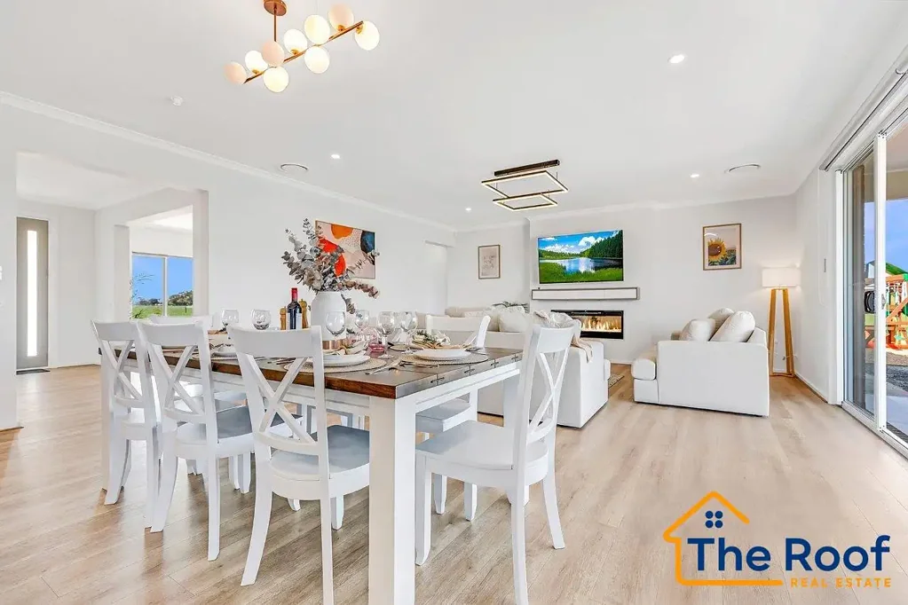 The Perfect Designed Family Home!