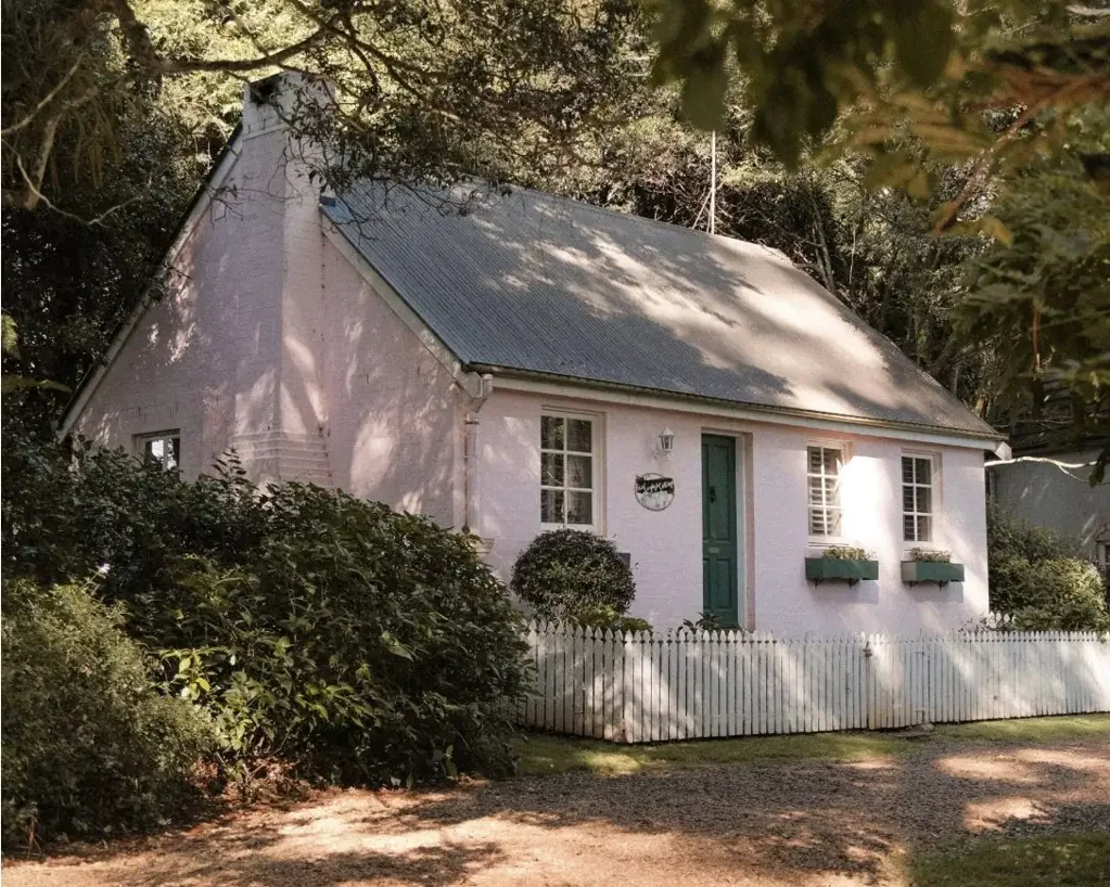 Tamborine Mountain 1ห้องนอน Pink Stone Cottage On Tamborine Mountain