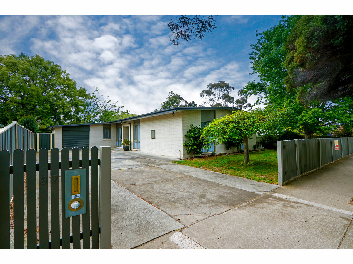 37 INGLIS ST, SALE VIC 3850, 0 habitaciones, 0 baños, House