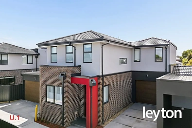 Springvale 3침실 Two Brand-New Homes – Stylish, Spacious & Ready to Enjoy