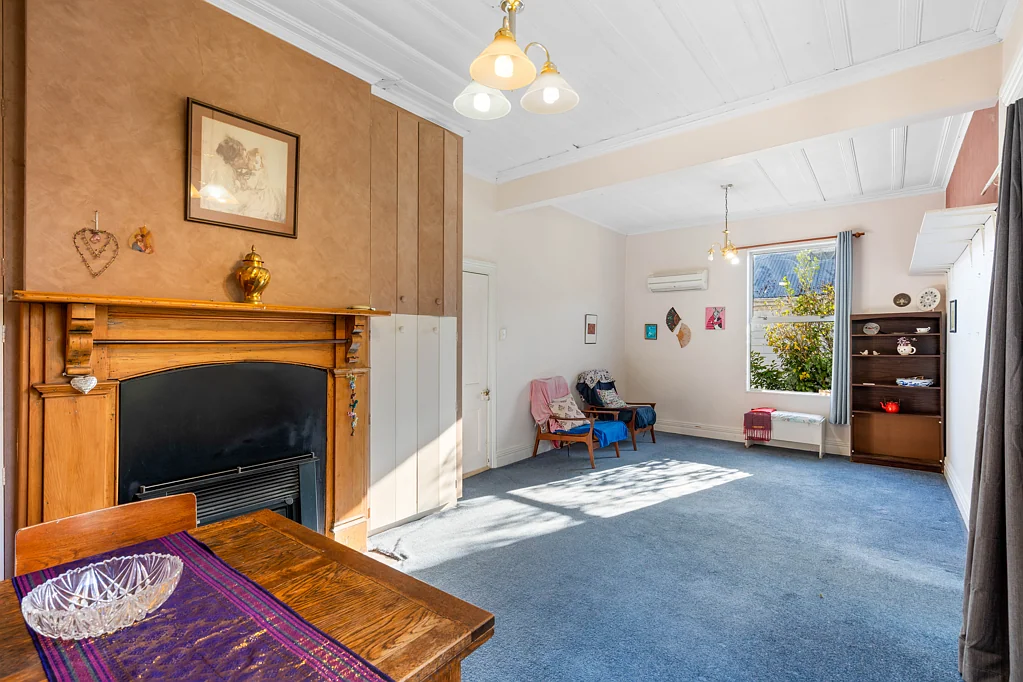 North East Valley 2Zimmer Charming Cottage – A Rare Opportunity