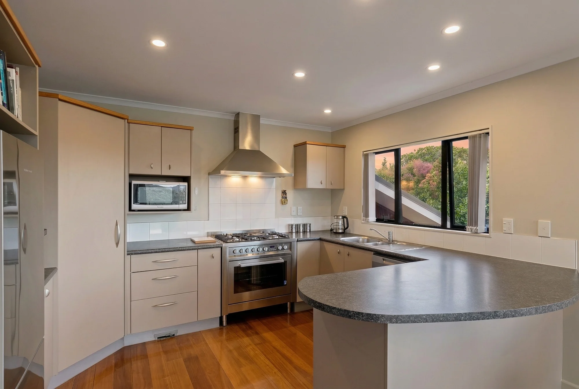 71 Mt Marua Way, Mount Marua, Upper Hutt City, Wellington, 5 Bedrooms, 3 Bathrooms, House