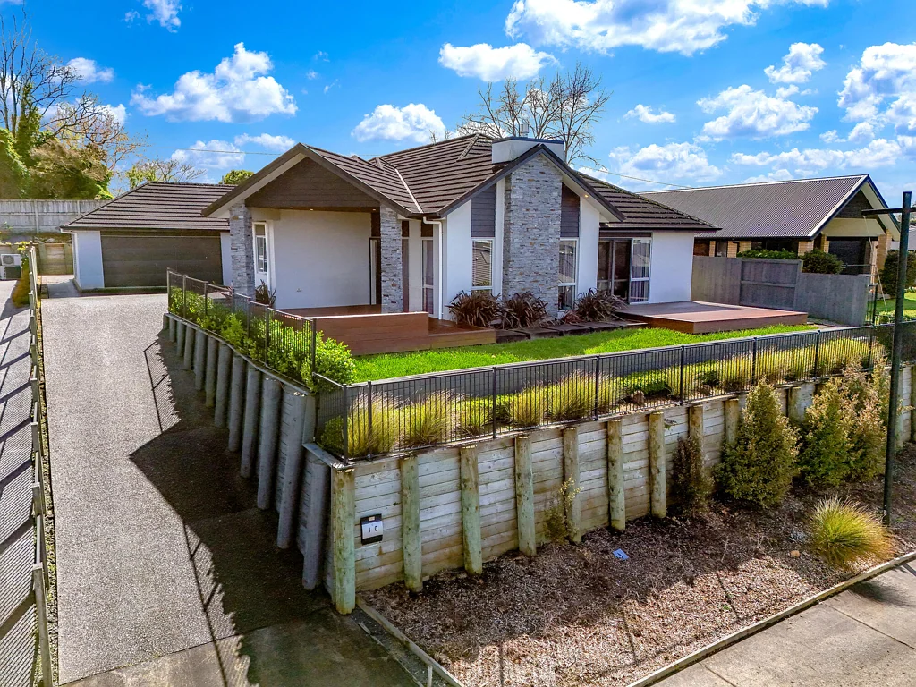 Flagstaff 5ਬੈੱਡਰੂਮ MORTGAGEE AUCTION - Space for the Whole Family