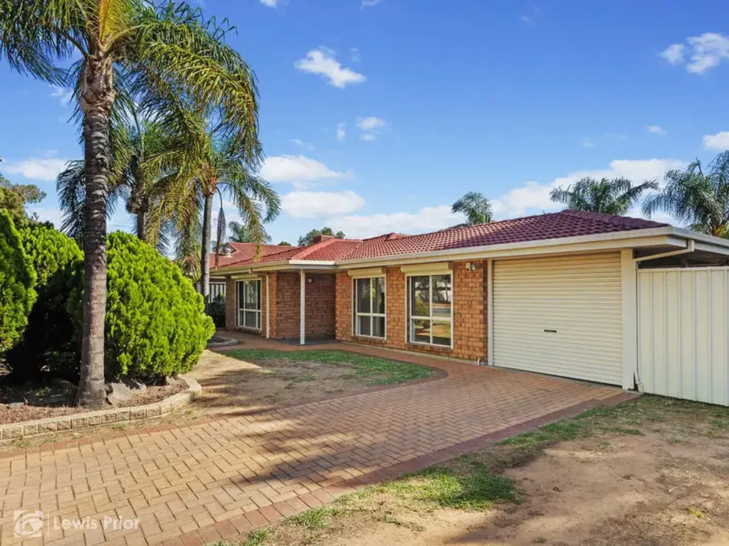 Spacious Family Home with Multiple Living Areas & Entertaining Space