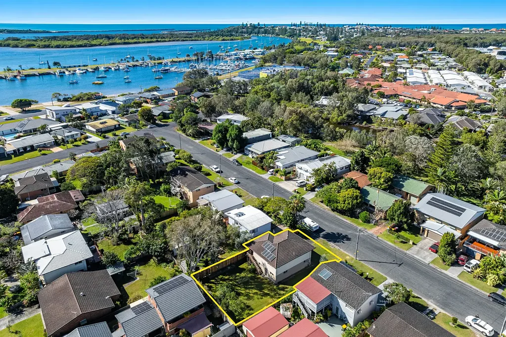 9 Endeavour Street, Yamba, NSW 2464