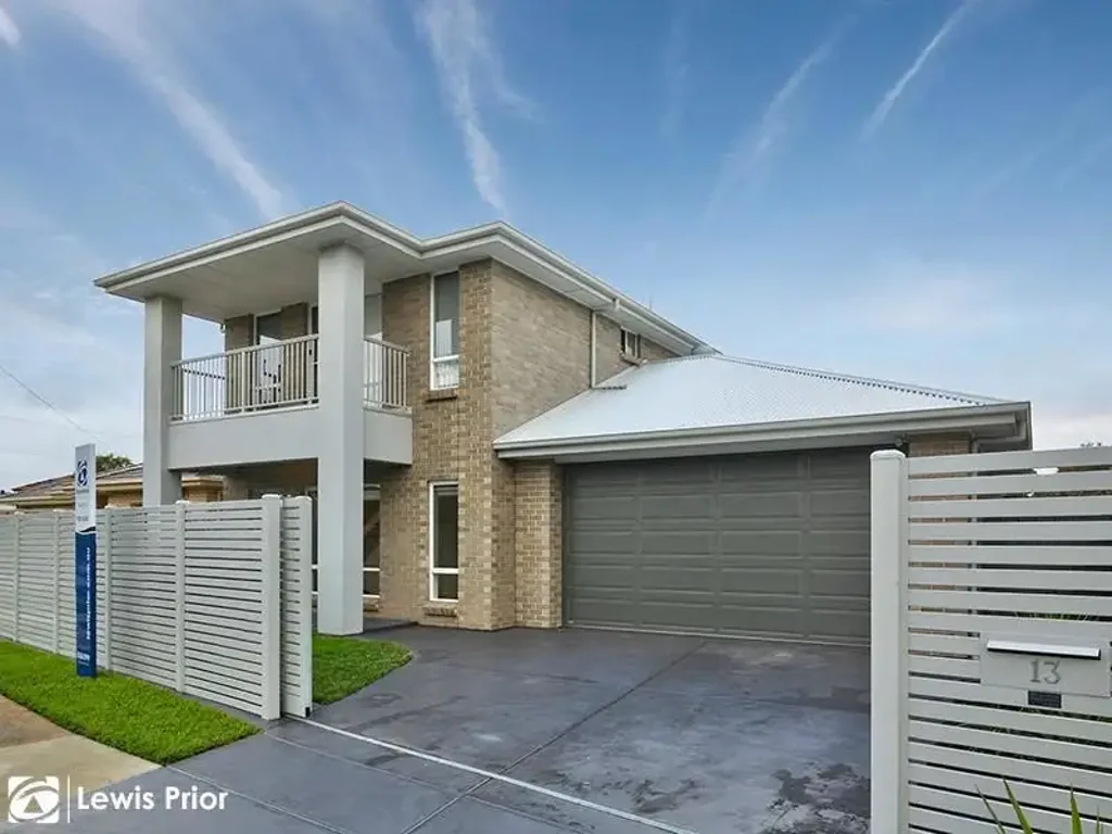 Luxurious & Contemporary Family Delight