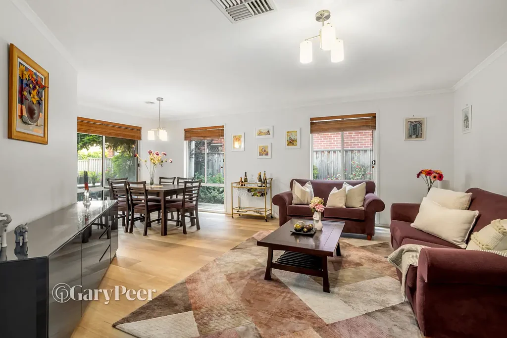 64 Bellevue Road, Bentleigh East, VIC 3165
