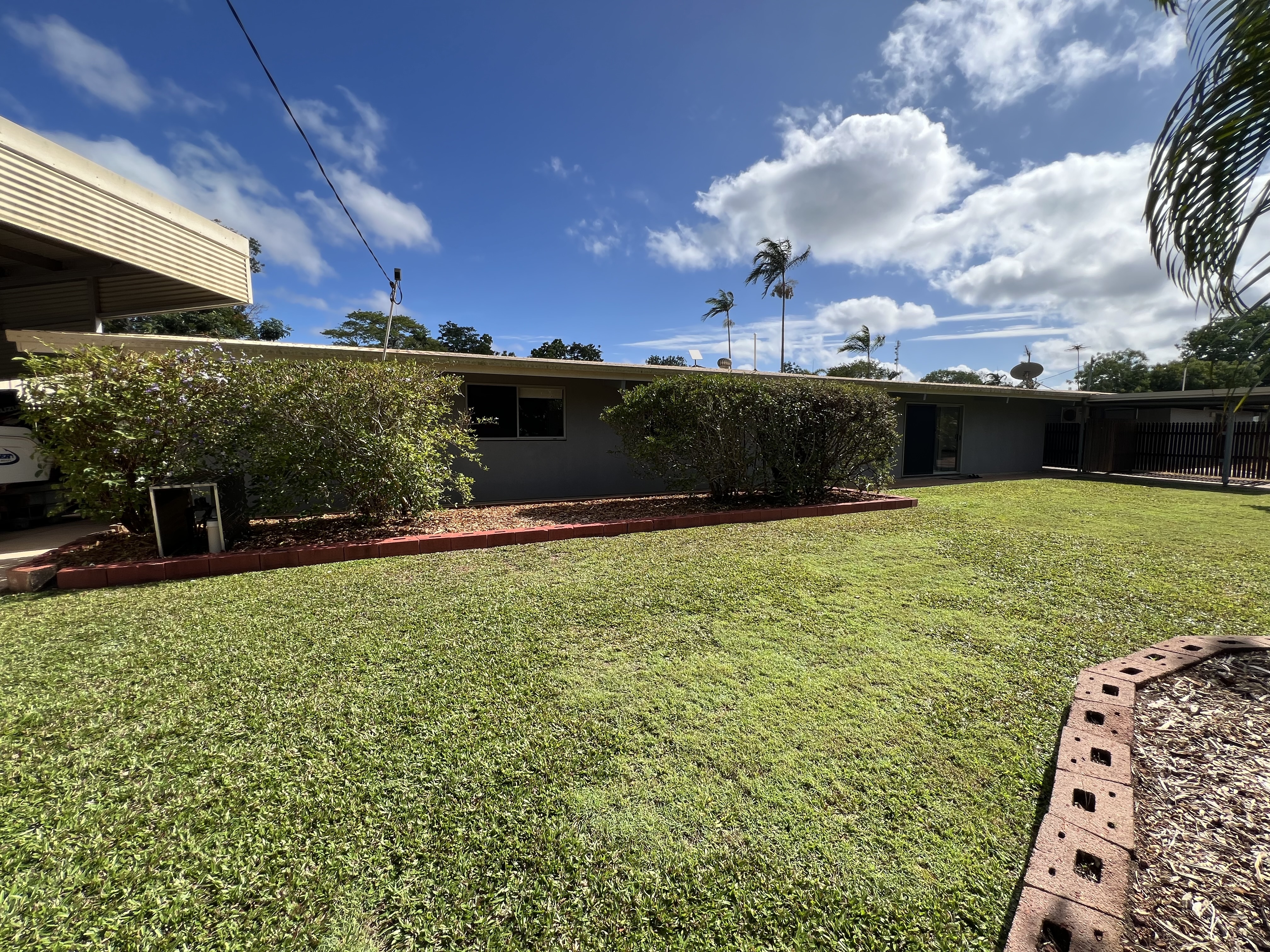 9 CARCOOLA CT, ROCKY POINT QLD 4874, 0房, 0浴, House