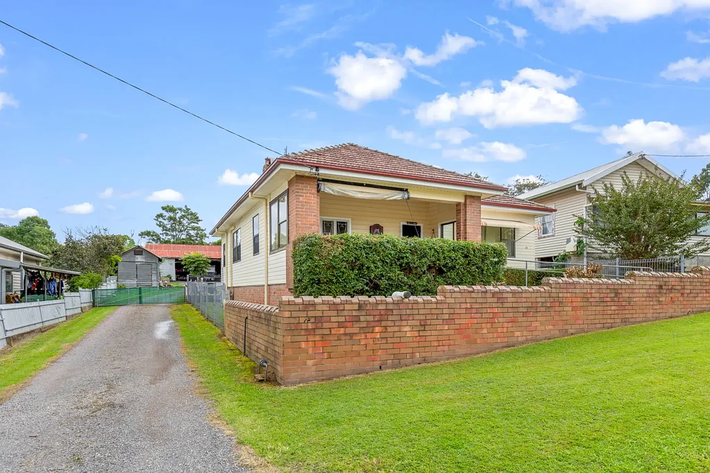 East Gresford 3 Bedroom Room to Move, Space to Breath