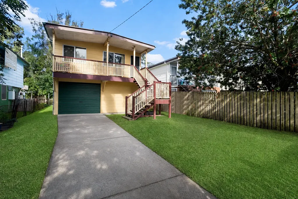 Caboolture South 5Moenga Five Bedrooms, Two Bathrooms, Endless Possibilities