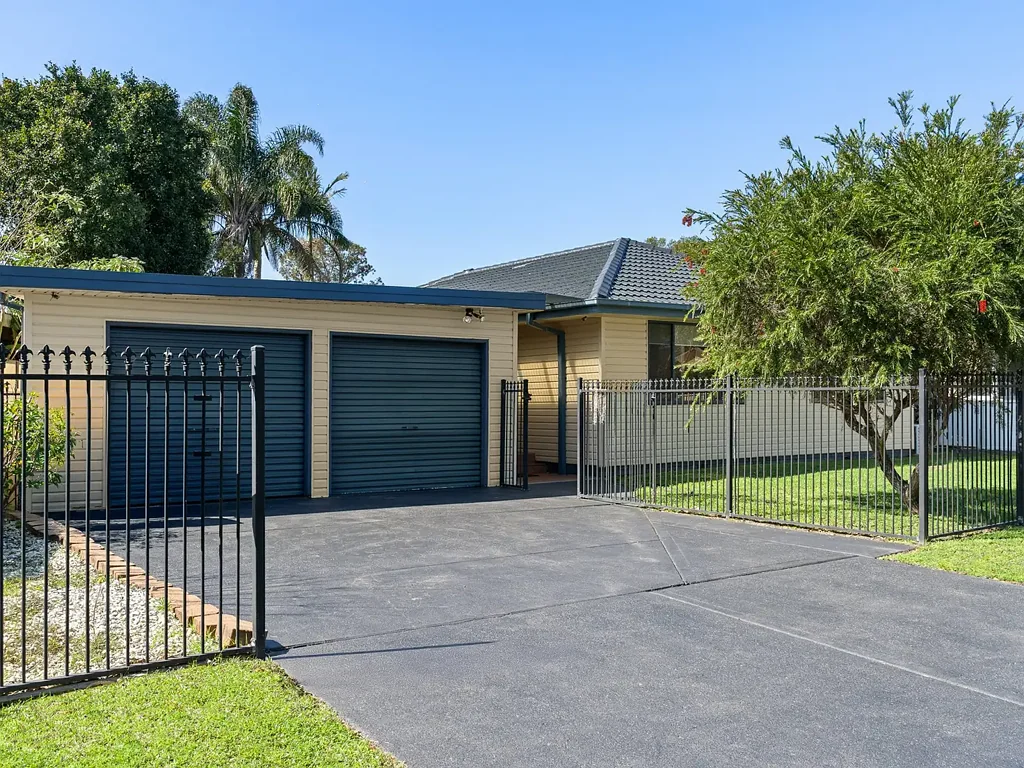 Berkeley Vale 3 Slaapkamer You will not find better value!