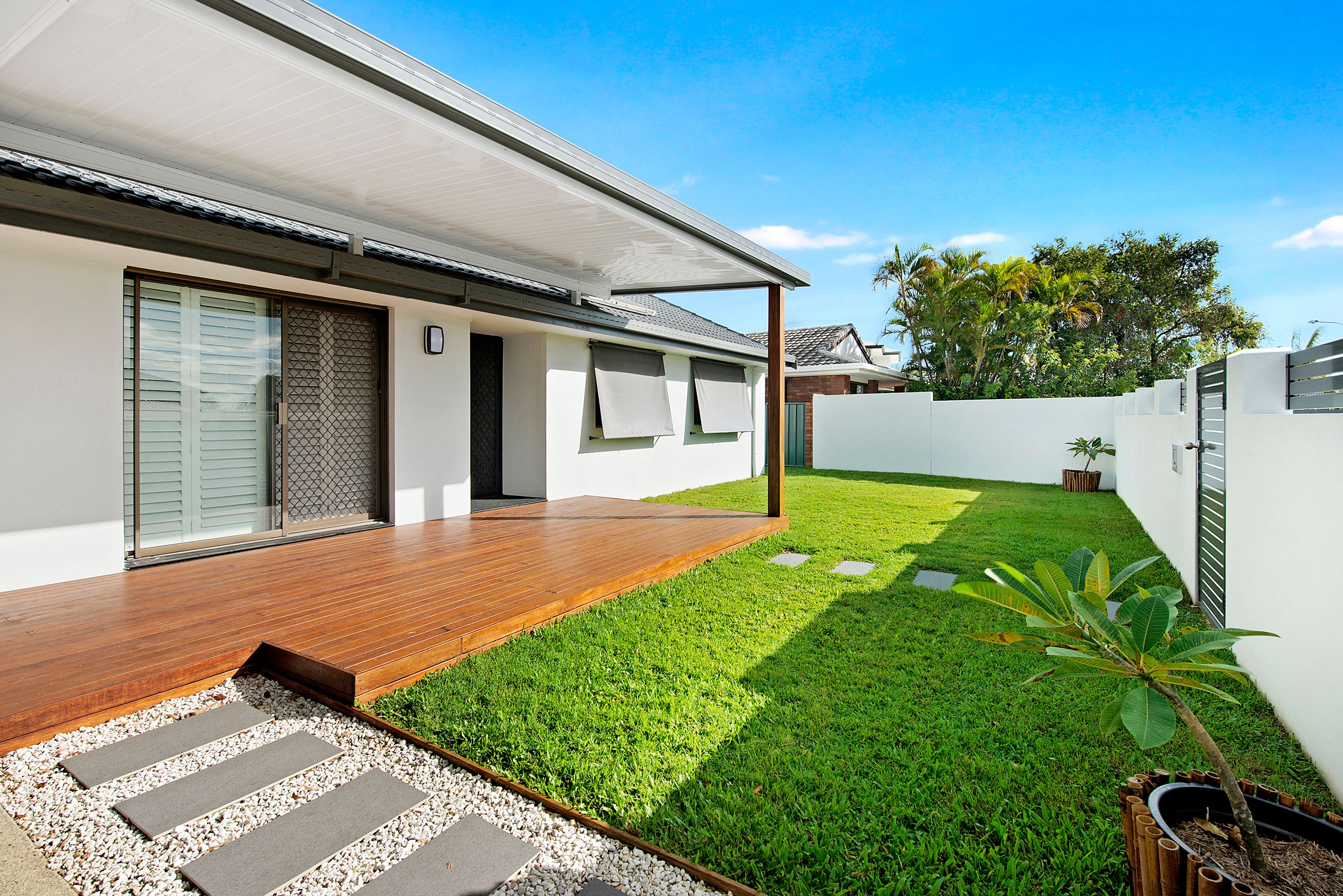 97 OCEANIC DR, MERMAID WATERS QLD 4218, 0房, 0浴, House