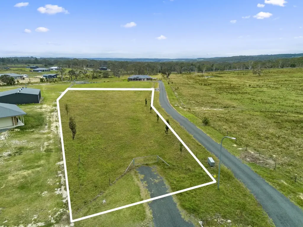 Marulan Opportunity To Acquire A Large Fully Serviced & Registered Block