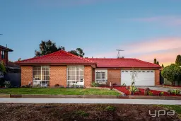 4 McKenzie Crescent, Hoppers Crossing