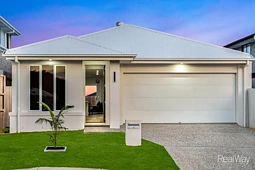 7 Capilano Way, Spring Mountain