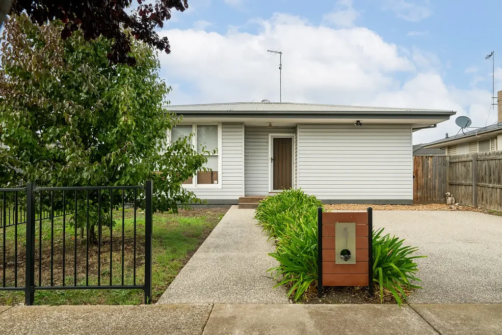 Norlane 2 Slaapkamer Perfectly Positioned On a Prime Plot