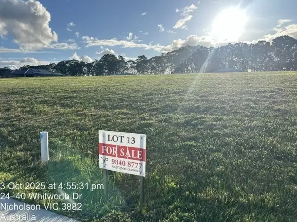 Nicholson MAJESTIC VIEW OF THE MIGHTY NICHOLSON RIVER!