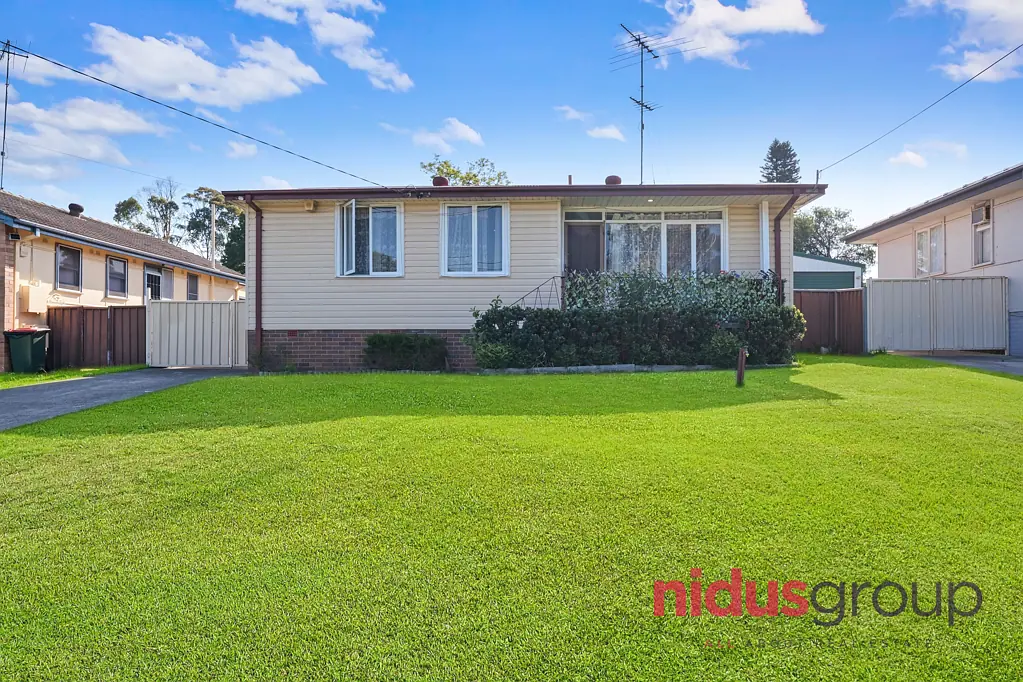 86 Torres Crescent, Whalan, NSW 2770