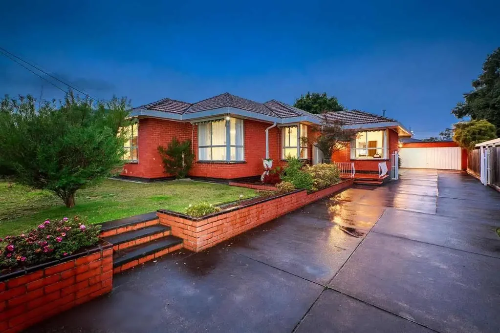 26 Sandra Court, Knoxfield, VIC 3180
