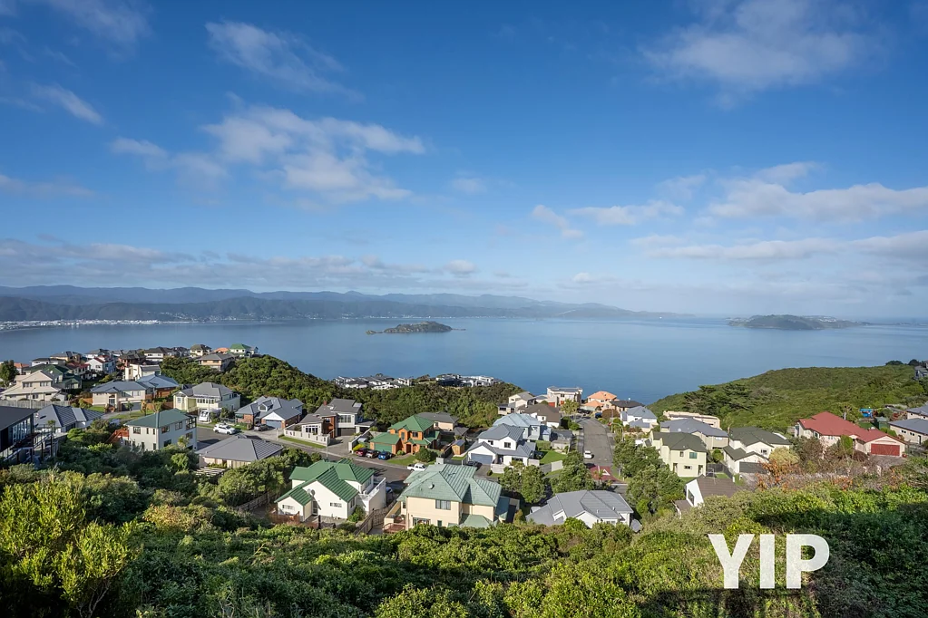 4B Sunhaven Drive, Newlands, Wellington