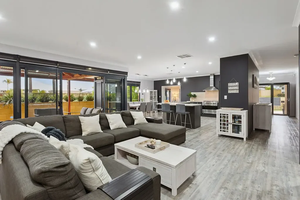 Ellenbrook 5 Bedroom Luxury, Lifestyle & Location – 276m² of Living on a Huge Block