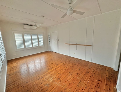 104 Cams Boulevard, Summerland Point, Central Coast, 2 Bedrooms, 1 Bathrooms, House
