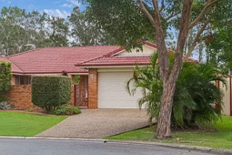1/76 Riversdale Blvd, Banora Point