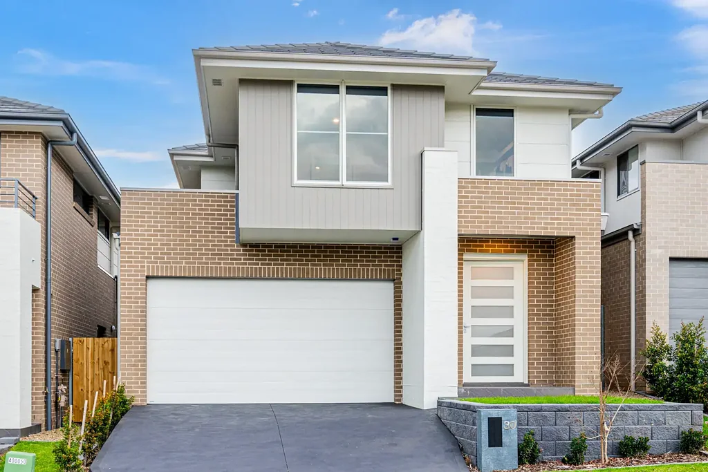 Box Hill 4 Bedroom Augusta Open Saturday and Sunday 10.30am - 11am