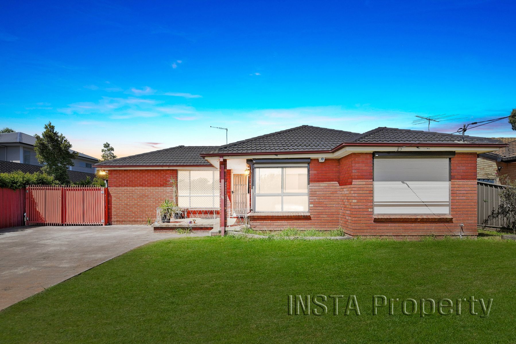 282 NEWBRIDGE RD, MOOREBANK NSW 2170, 0房, 0浴, House