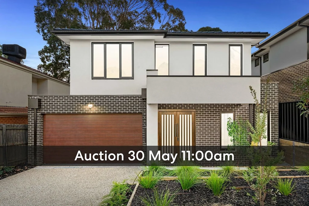 Wantirna 4房 四卧宽敞套房  主卧步入衣帽间  开放式起居  设计师厨房  双车库低维护后院  静谧家庭社区  便捷交通购物 Contemporary Family Luxury with Multiple Living Zones