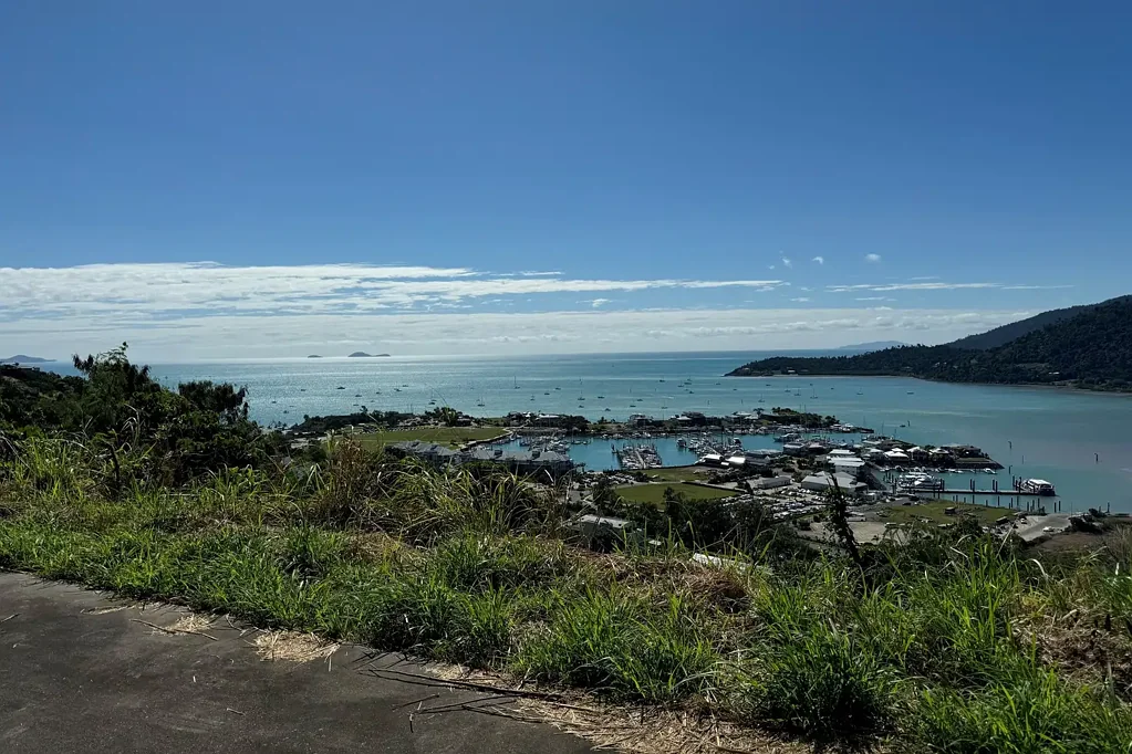 Airlie Beach Profitable and Visionary Investment in Airlie Beach