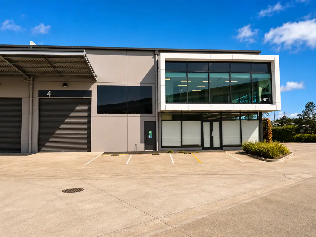 Silverdale 610m2 A-grade Industrial - Available Now!