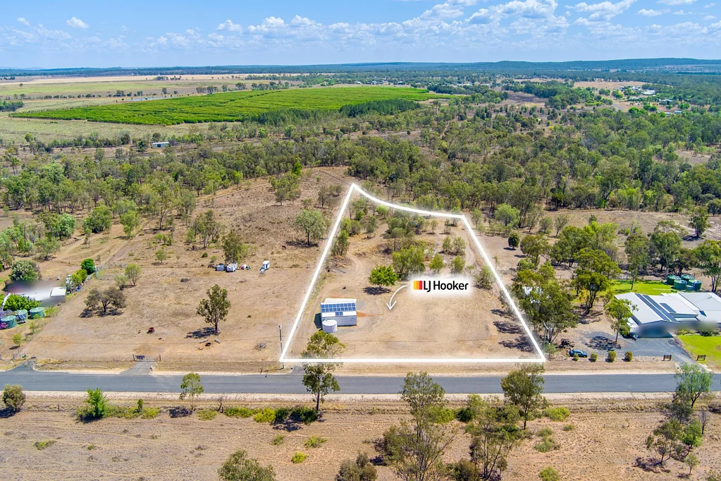 15 Patanga Place, Emerald, QLD 4720