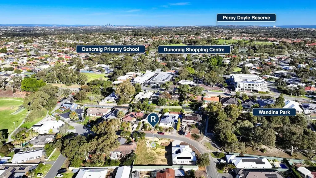Duncraig Rare Duncraig Earth - Elevated Green Title Vacant Land