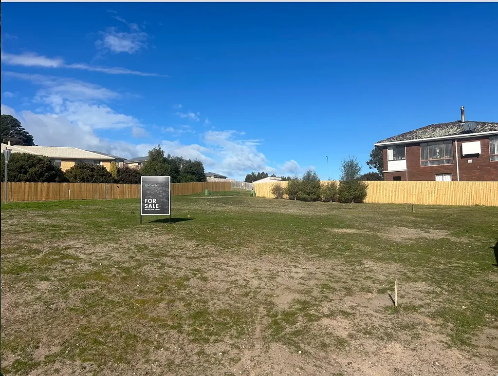 Triabunna Glimpses of Spring Bay and beyond. Ready for Construction.
