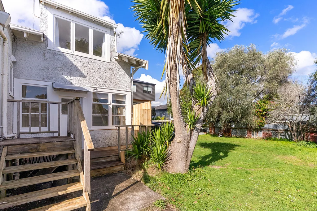 Spacious Unit | Unbeatable Location
