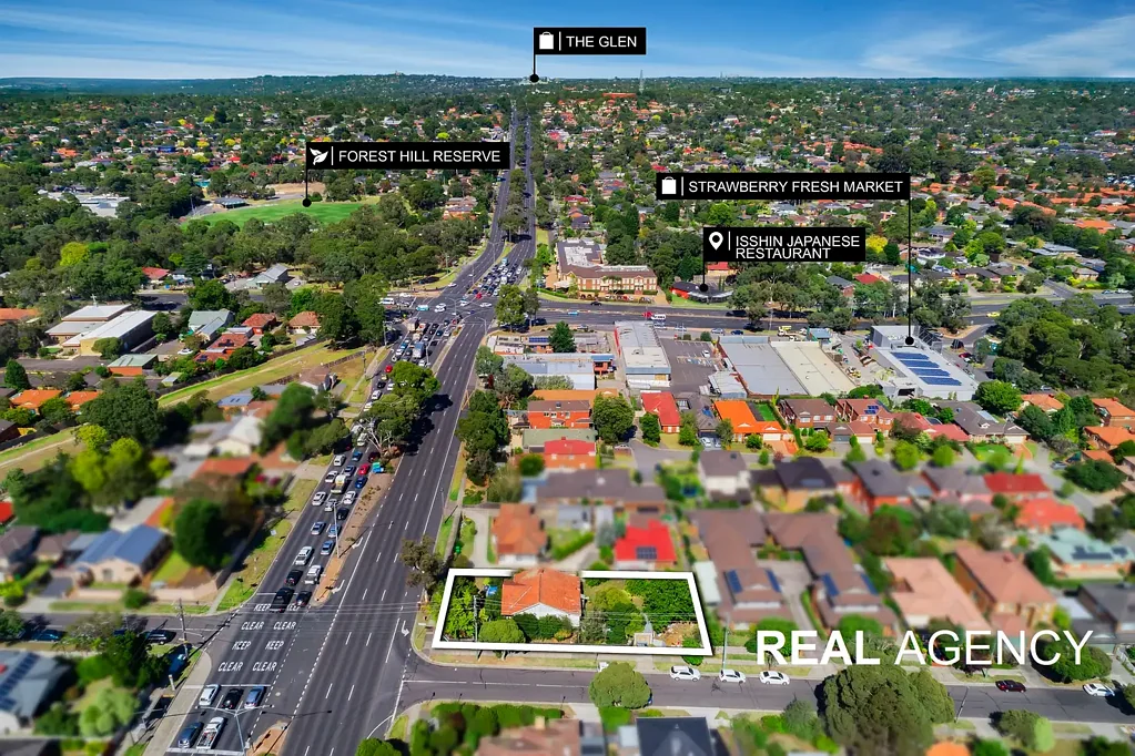 Forest Hill 3 Slaapkamer Appx. 913m2 Rectangle Corner Block of Land Huge Subdivision Potentials