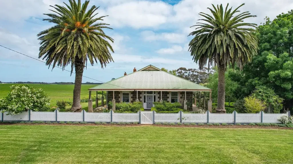 4435 Hamilton-Port Fairy Road, Macarthur, VIC 3286