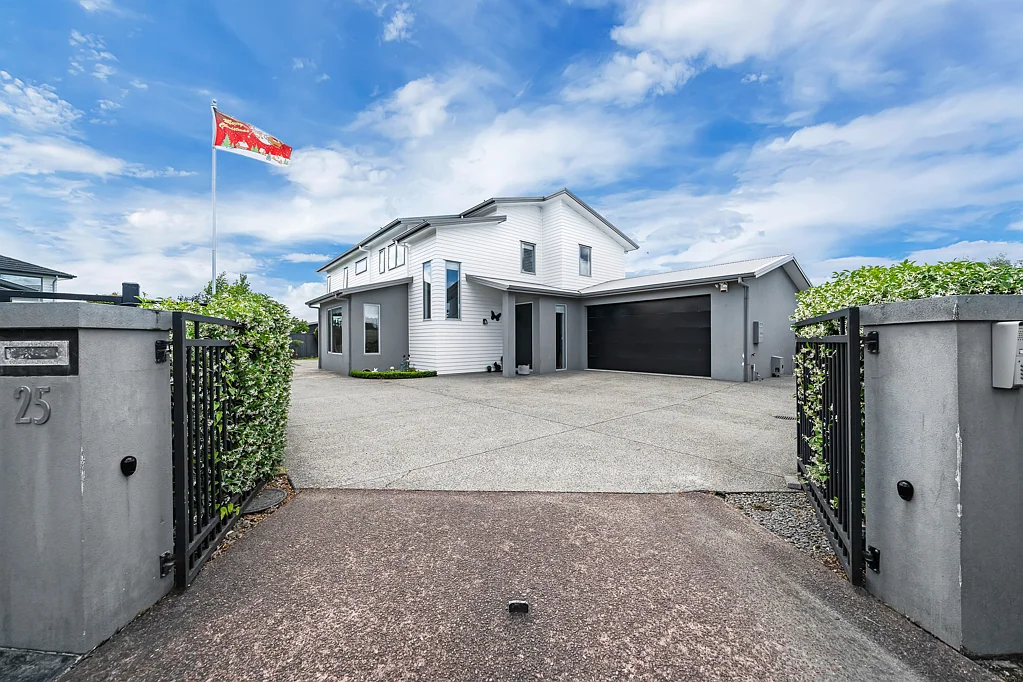 25 Capriana Drive, Karaka, Franklin, Auckland